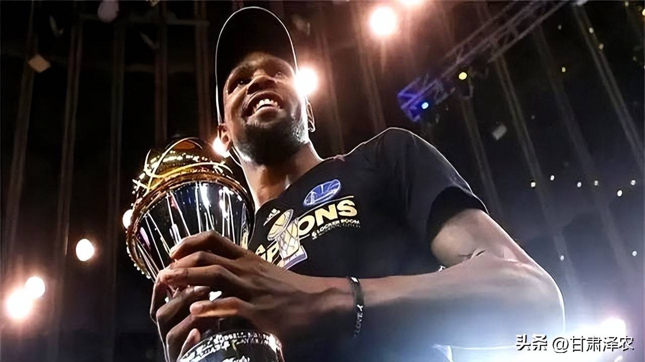 开云-NBA总决赛关键时刻再迎强敌,罗马临场应变,主帅态度:引发热议,资深球员宣示担当的简单介绍